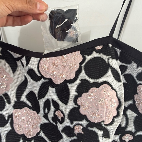 ADRIANNA PAPELL SEMI SWEETHEART ZIPPER BACK EMBELLISHED BODICE JACQUARD SZ 6 - Picture 11 of 12